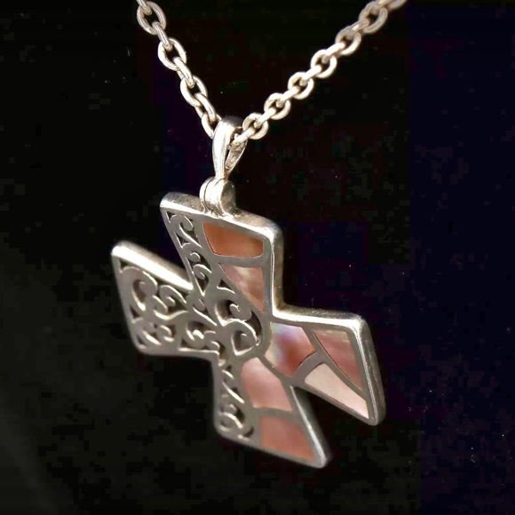 LOIS HILL Abalone Mosaic Inlay Yin Yang Baltic Cross & Sterling Silver Necklace - Picture 5 of 10